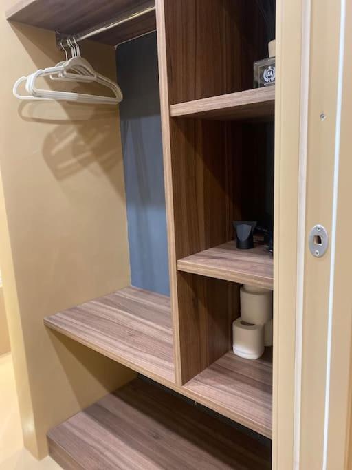 Montesantogroup Suite House Nel Centro Di Napoli Luaran gambar